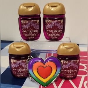 Bath & Body Works Rainbow Heart Pocketbac Holder & 4 Winterberry Ice Refills
